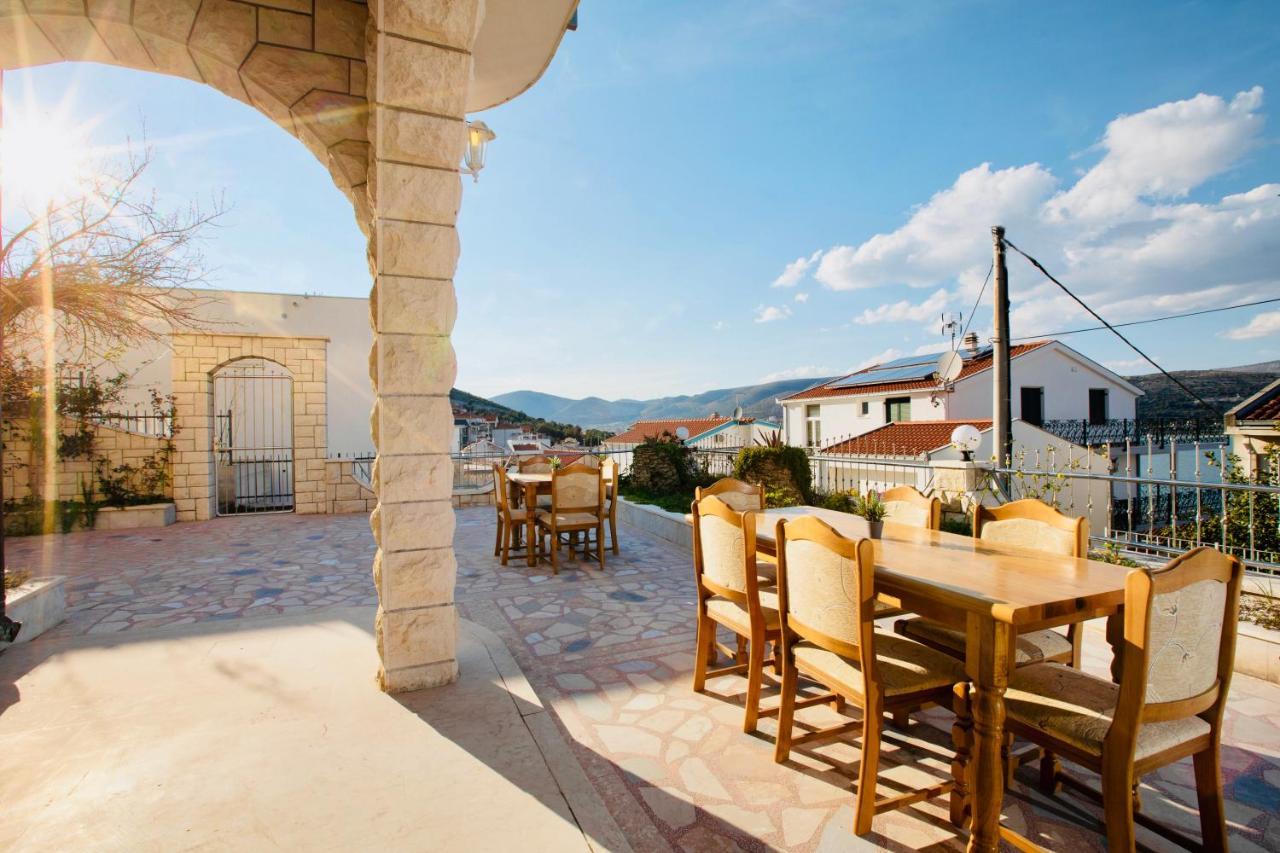 Hotel Buenavista Beach House Trogir Mastrinka Exterior foto